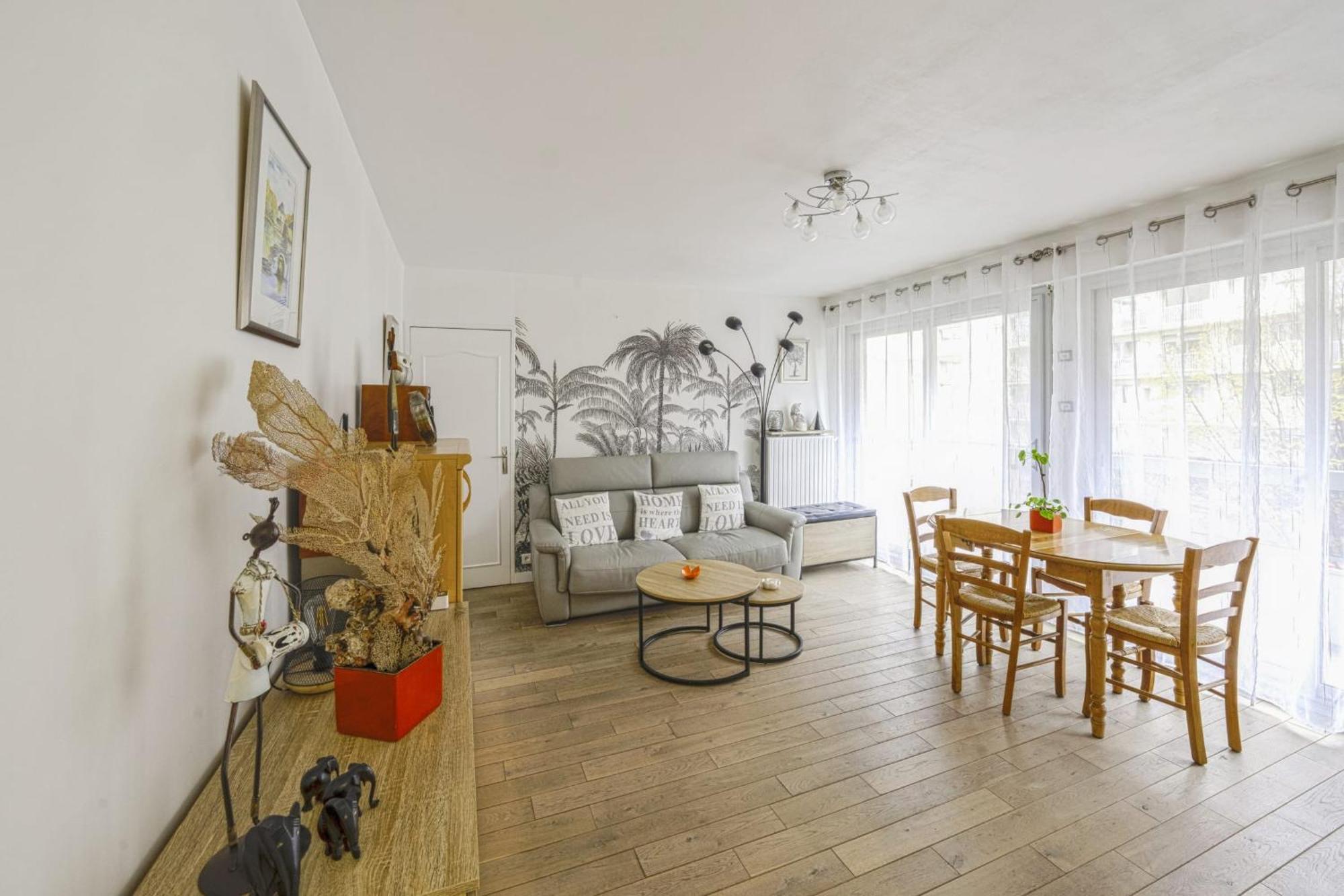 Appartement Labrouste Et Son Balcon - Welkeys Paris Exterior photo